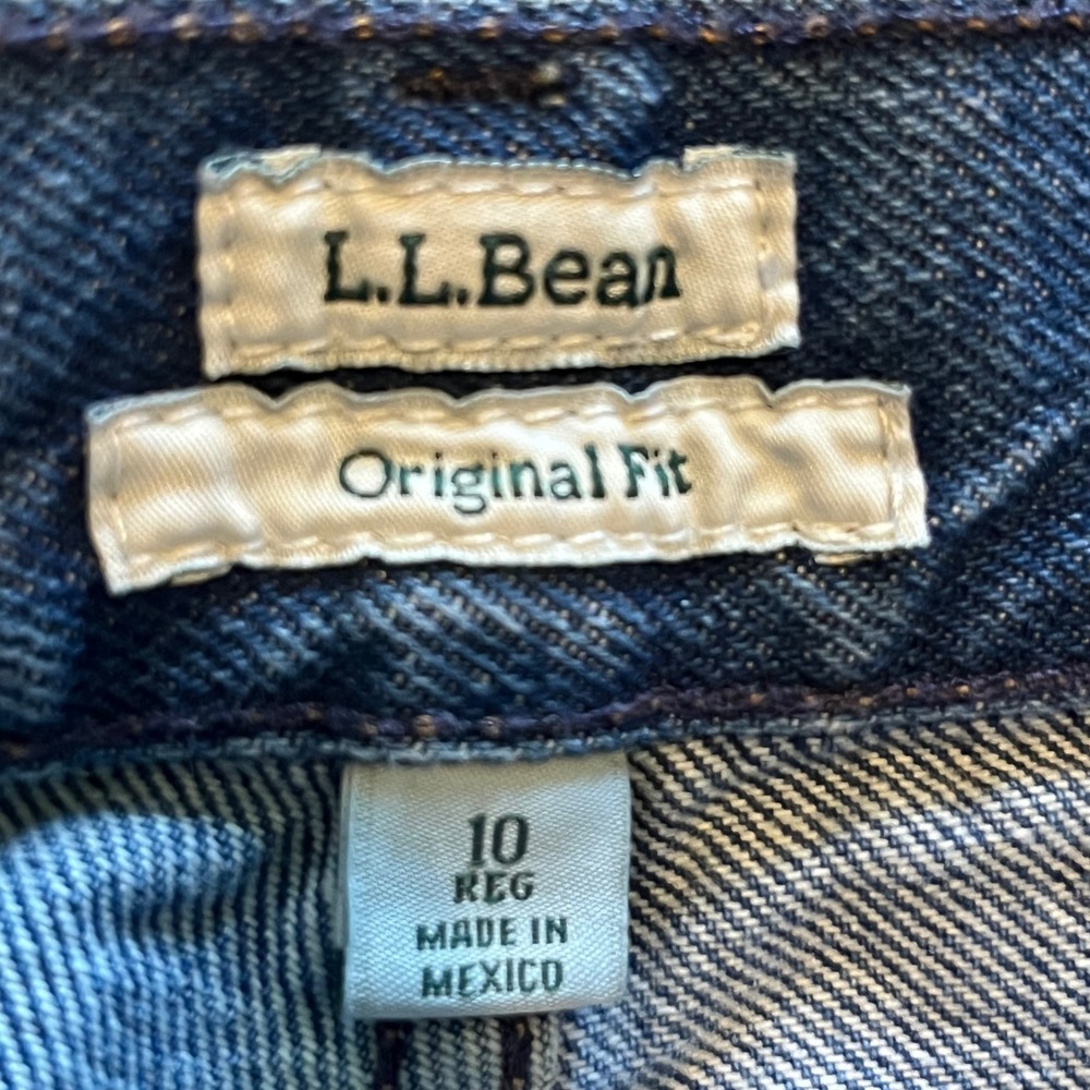 LL Bean Original Fit Jeans Womens 10 Regular Blue Straight Leg Denim - Picture 3 of 5